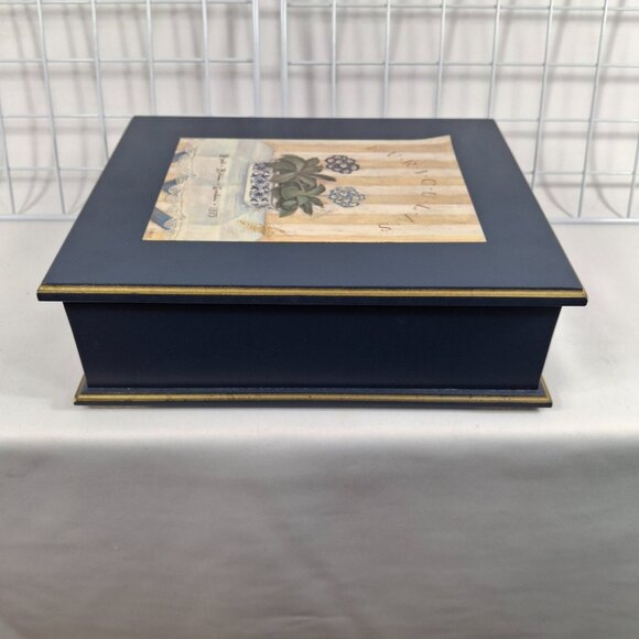 Rare Decorative Wooden Box By Atelier des Ameriques Pohenegamook Que - Picture 4 of 13